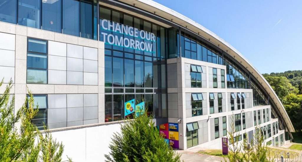 تحصیل بدون مدرک زبان در دانشگاه رابرت گوردون (Robert Gordon University)