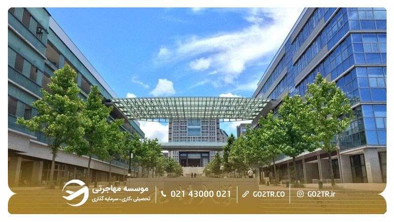 نمایی از دانشگاه کیوشو ژاپن